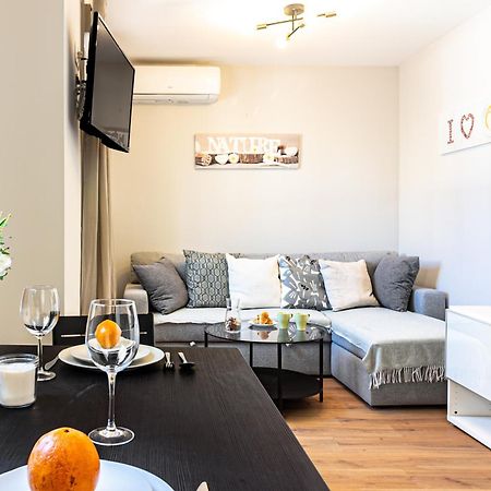 Frailes Freshapartments マラガ エクステリア 写真